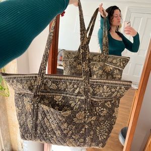 Vera Bradley 🌼 Weekender